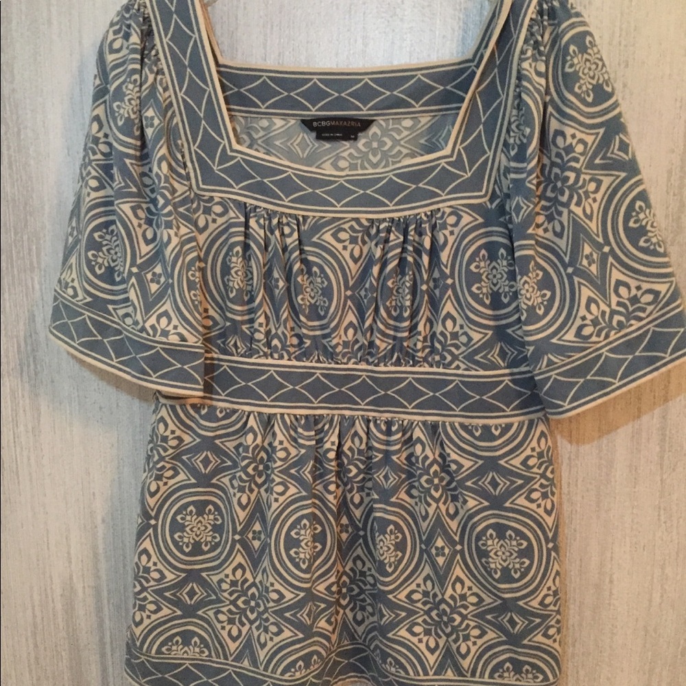 BCBGMAXAZRIA Blue & Cream Top